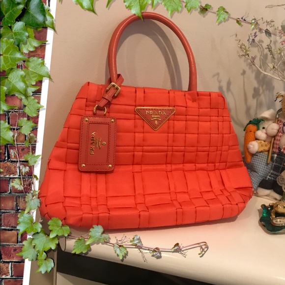 prada weave bag